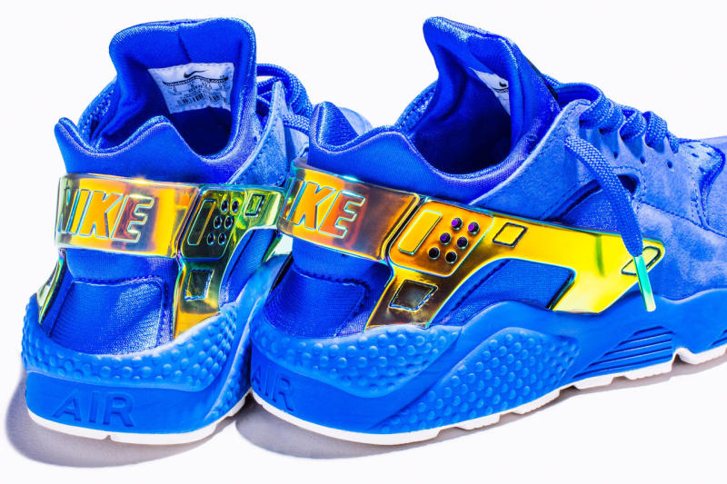 blue huarache sneakers