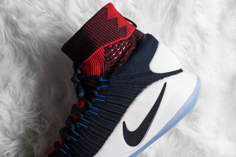 nike hyperdunk socks