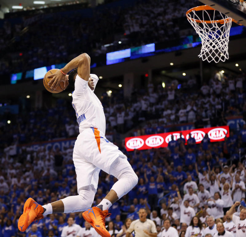 russell westbrook orange shoes