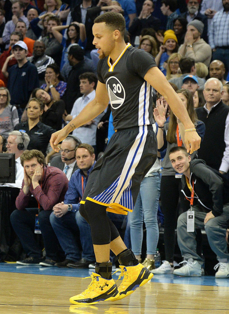 stephen curry shoes yellow and black