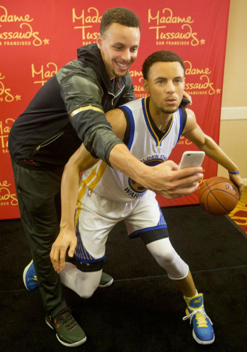 stephen curry wearing jordans