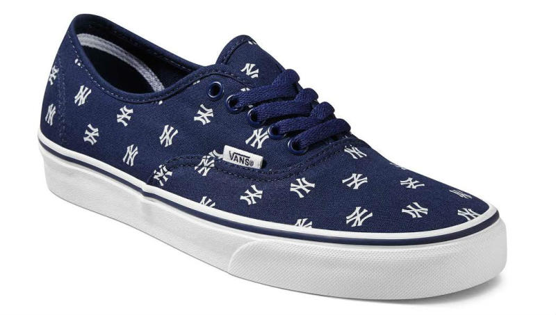 yankees high top vans