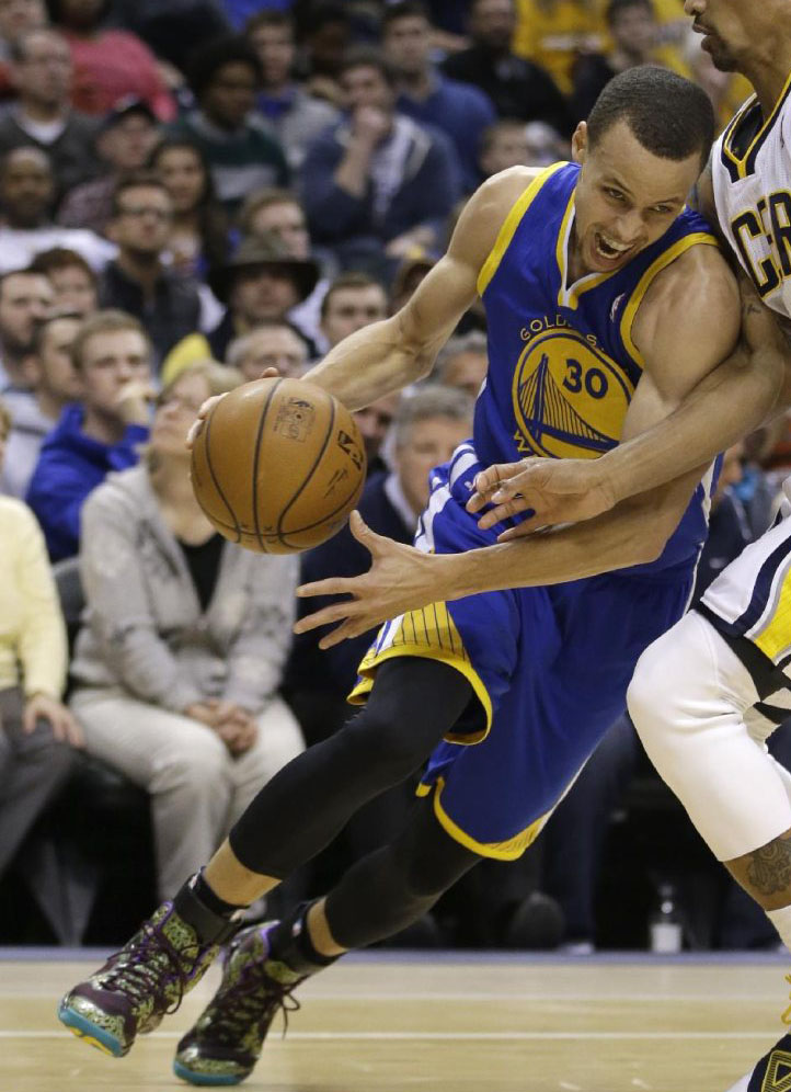 Stephen Curry Wears 'Mardi Gras' Under Armour Anatomix Spawn PE