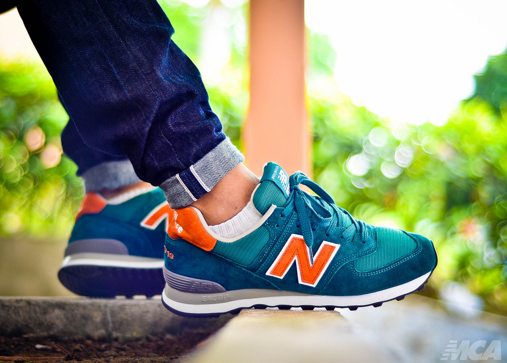 New balance с ромашками. New Balance 574. New Balance 574h. New Balance 574 Classic. Sneakers New Balance 574.