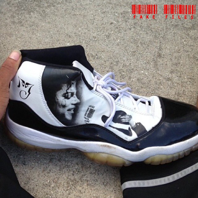 Mens Air Jordan Retro 1 Michael Jackson Black White shoes
