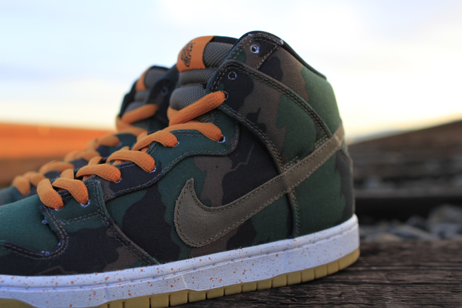 510 Skate Shop x Nike SB Dunk High Fog Camo detail