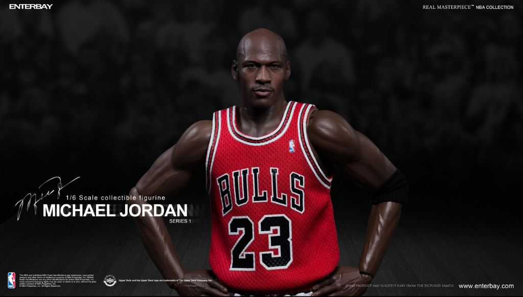 NBA x Enterbay Michael Jordan 1/6 Scale 'Away' Figure (4)