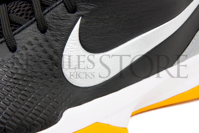 Nike Zoom Kobe Venomenon - Black/Metallic Silver-Del Sol-Lightbulb ...