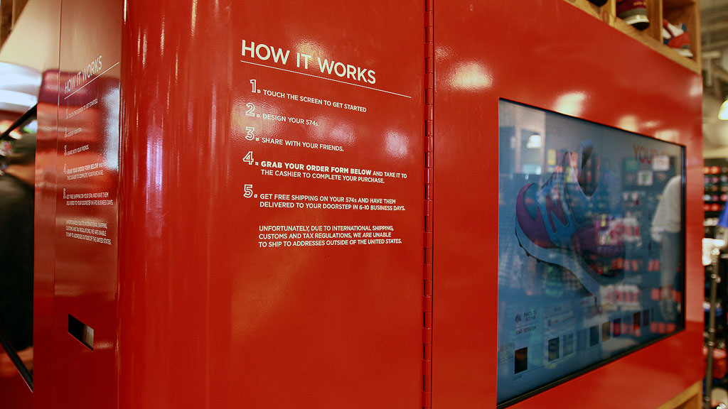 New Balance Kiosk for 574 Customization at Foot Locker in Times Square (3)