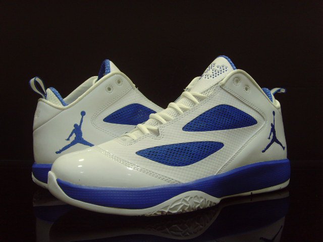 Air Jordan 2011 Q-Flight White Varsity Royal 454486-104