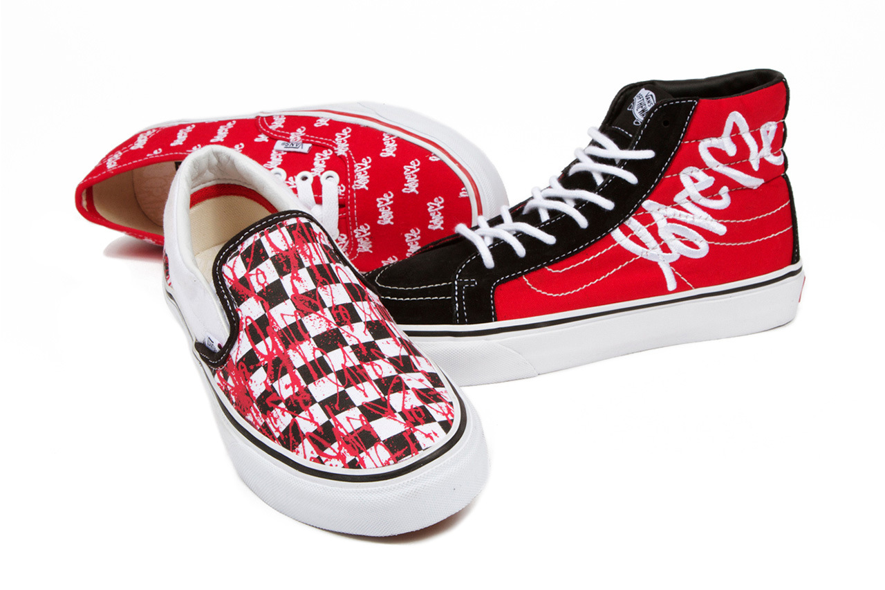 Vans day. Vans это любовь. Vans x Love. Обувь Seven Days. Кертис кроссовки.