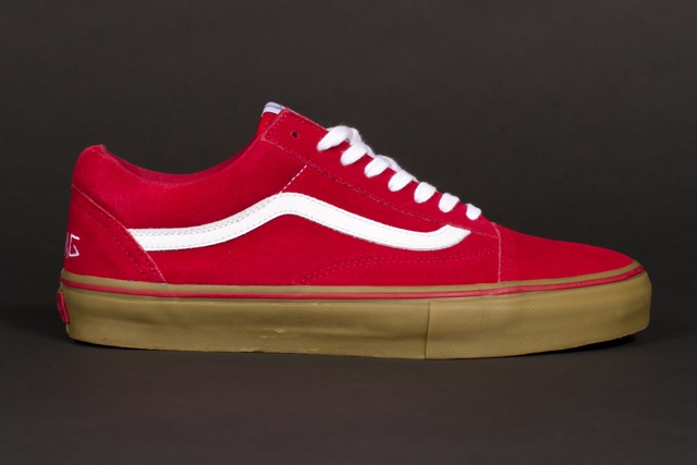 vans red sole