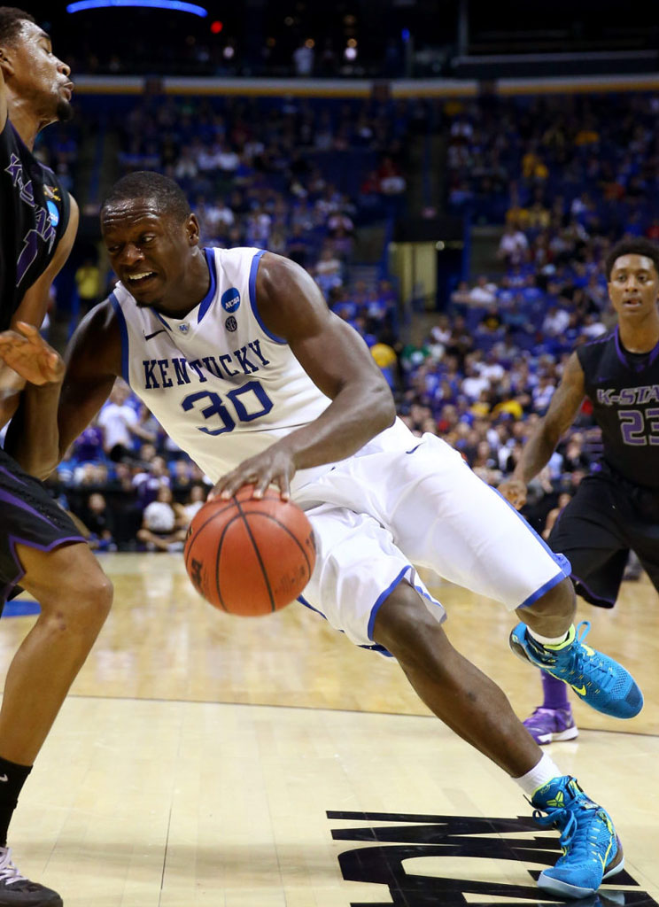 Julius Randle wearing Nike Kobe IX 9 Elite Perspective