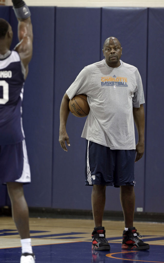 Patrick Ewing wearing Ewing Focus Black Red