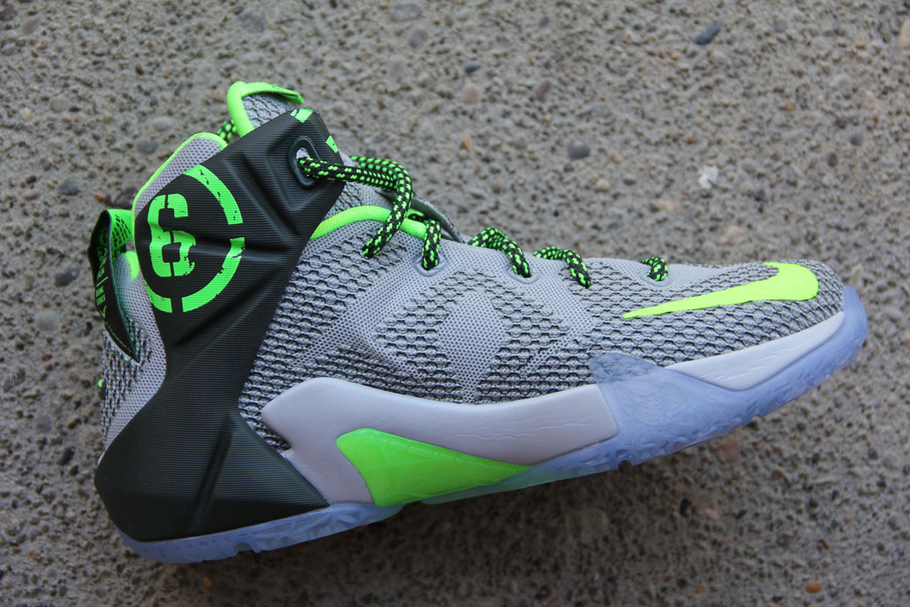 Lebron 12 outlet dunkman