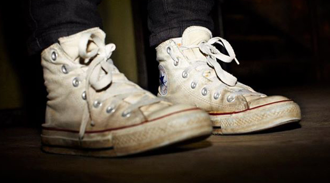 dirty converse shoes