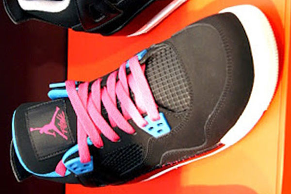 Jordan 4 black and hot sale pink