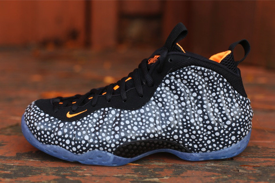 Nike air foamposite store one safari