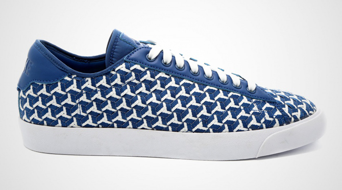 nike tennis classic blue