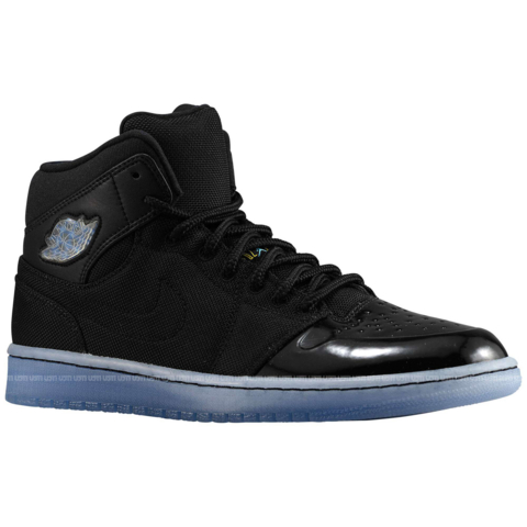 Black jordans on sale with blue sole