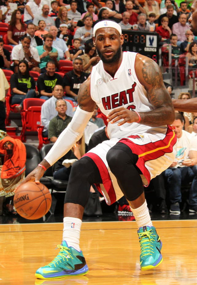 LeBron James wearing Nike LeBron X PS Elite Teal (5)