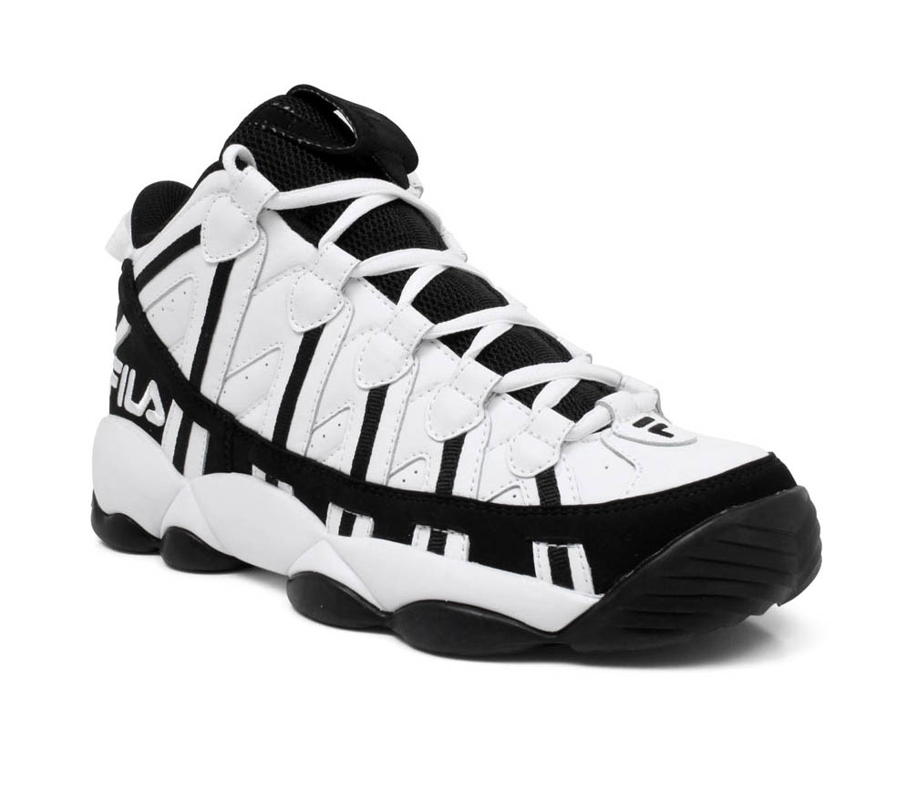 fila black and white shoes