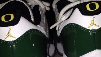 jordan 11 oregon ducks