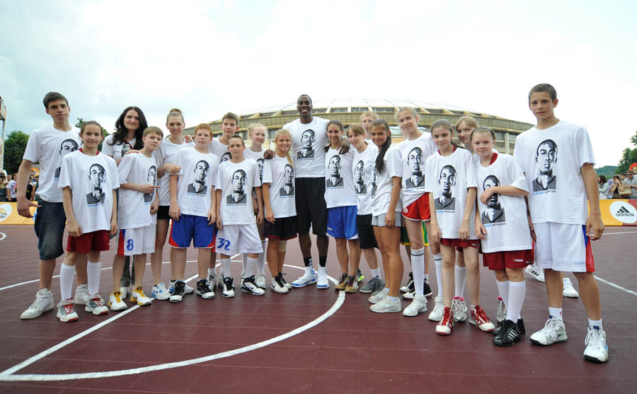 Dwight Howard's adidas European Tour Continues in Moscow