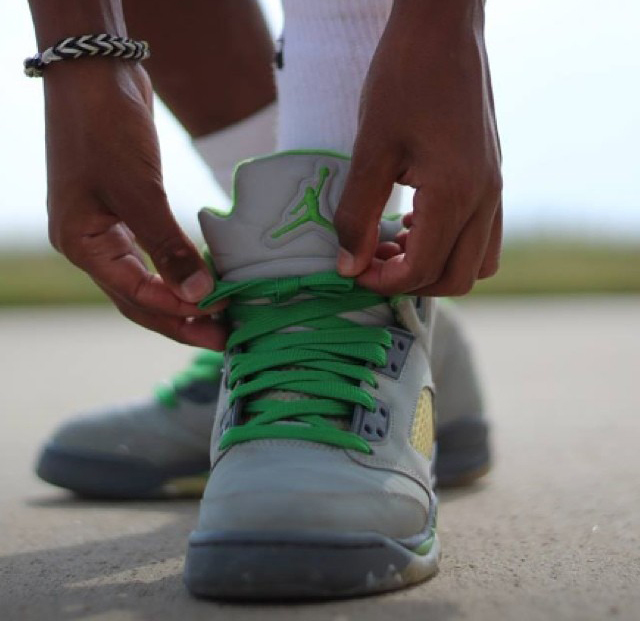 jordan 5 green bean on feet