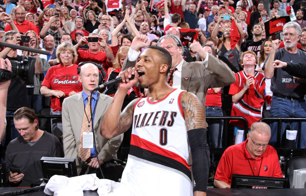 Damian Lillard Ends Series with Game-Winning Three in adidas Crazyquick 2 (3)