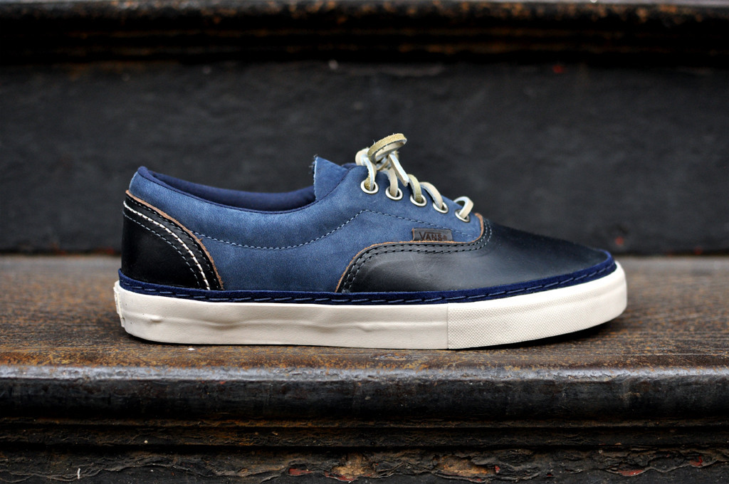 Vans era on sale blue leather