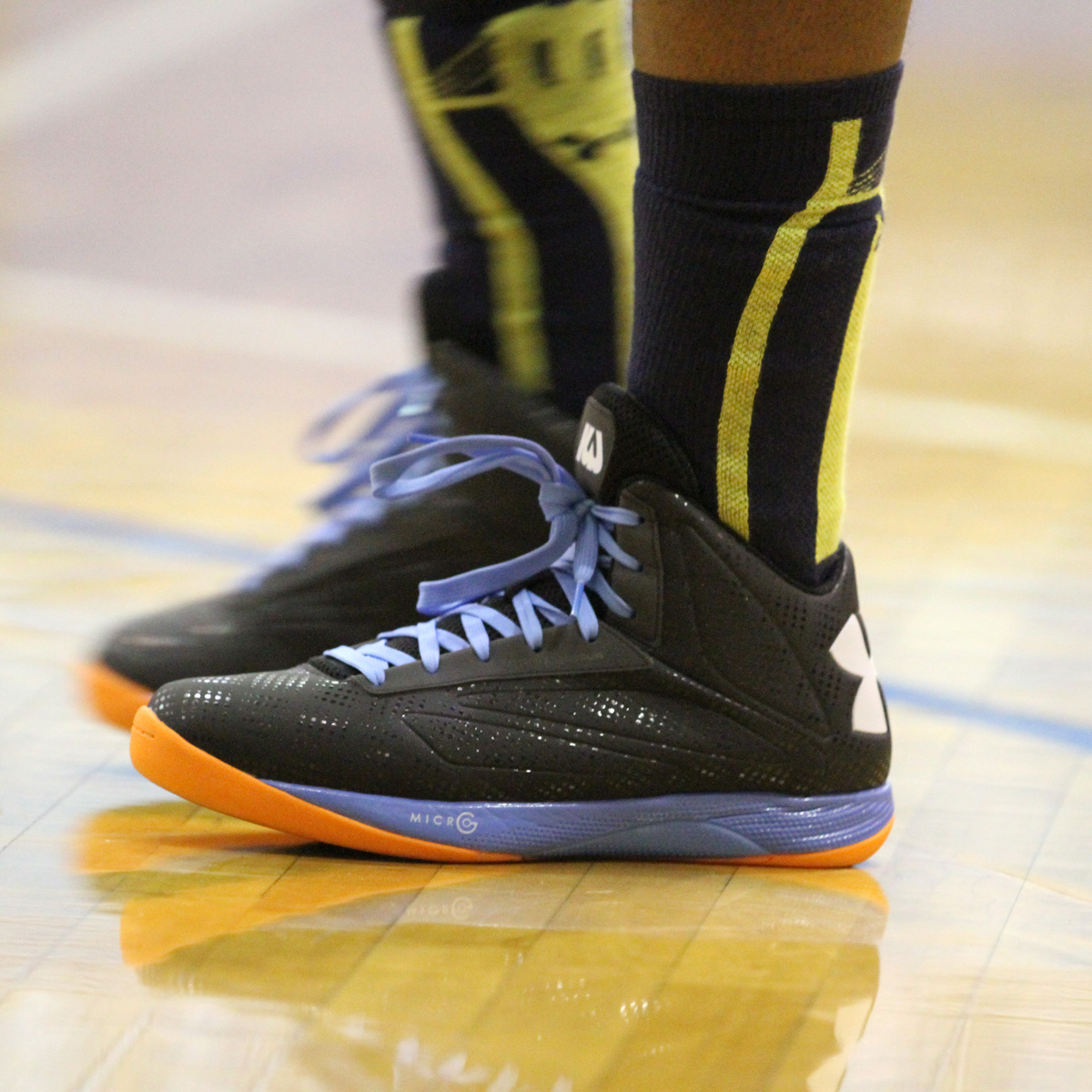 Sneaker Watch // Under Armour ELITE 24 