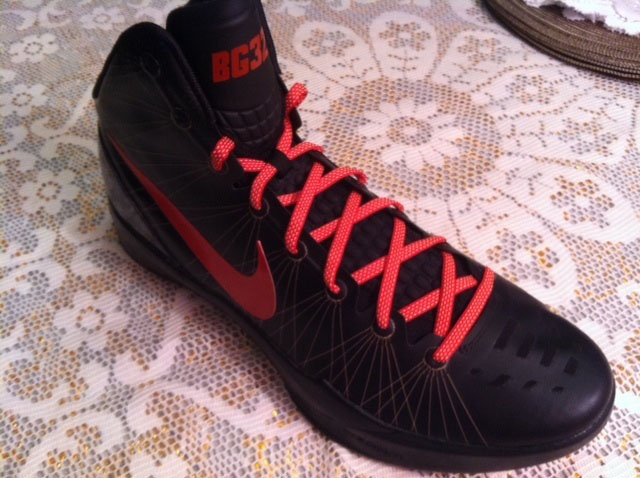 Nike Zoom Hyperdunk Elite Blake Griffin Away Black University Red PE (1)