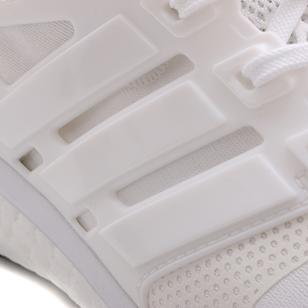 White Sneaker Season Is in Full Effect | Sole Collector