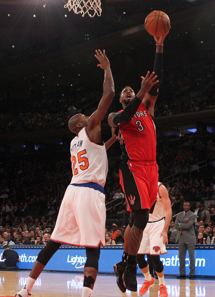 James Johnson wearing Air Jordan VII 7 Citrus (4)