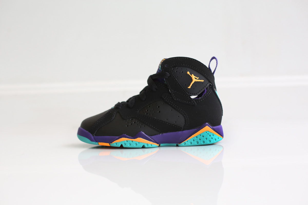 Lola Bunny' Girls Air Jordan 7 Retro 