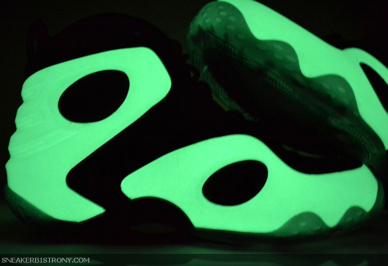 Nike zoom rookie glow in sales the dark