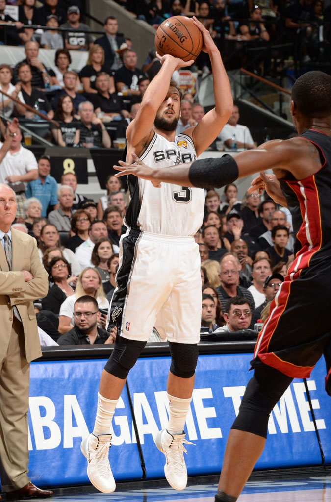 Marco Belinelli wearing Nike Hyperdunk 2013 PE