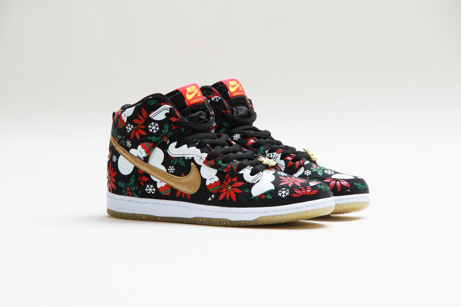 nike sb ugly sweater