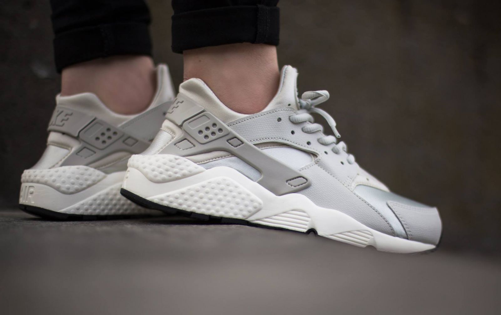 nike huarache female