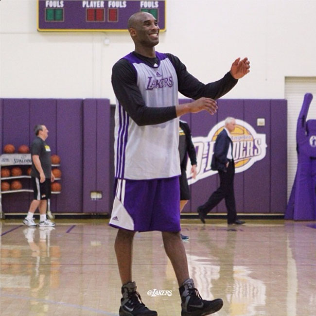 kobe 9 on feet