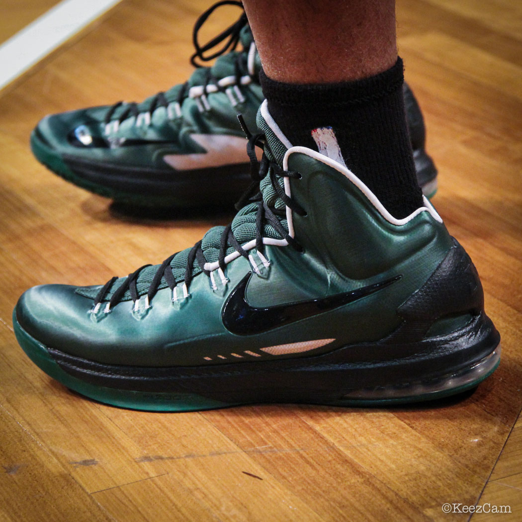 #SoleWatch // Up Close At Barclays for Nets vs Celtics - Phil Pressey wearing Nike KD 5 iD