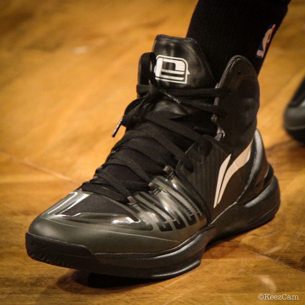 Evan Turner wearing Li-Ning Speed Black PE