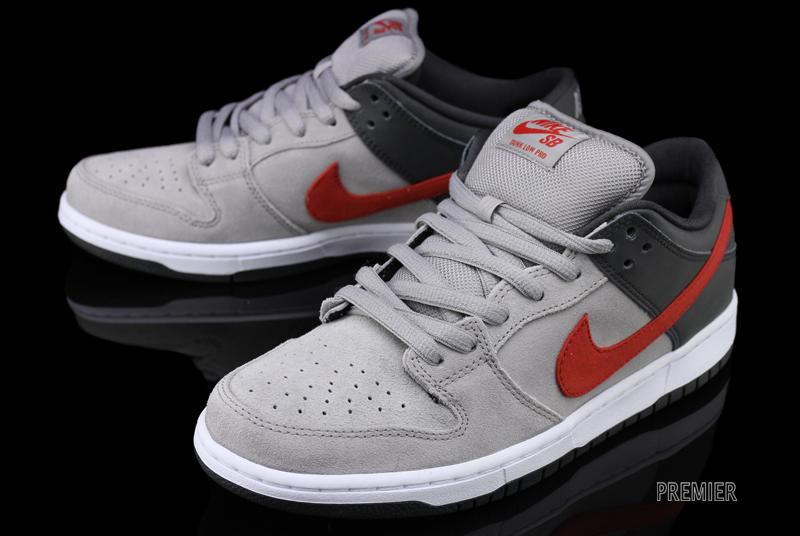 NIke SB Dunk Low Pro - Medium Grey / Anthracite - University