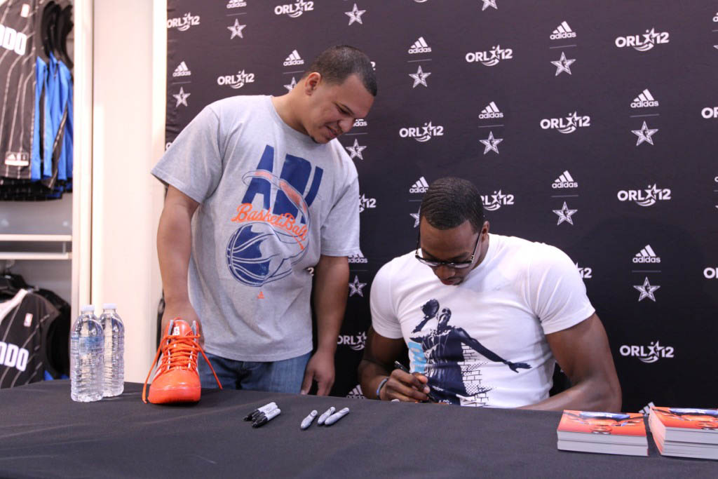 Dwight Howard & adidas Basketball Surprise ZayaX0712 at adidas Store Orlando for All-Star Weekend (1)