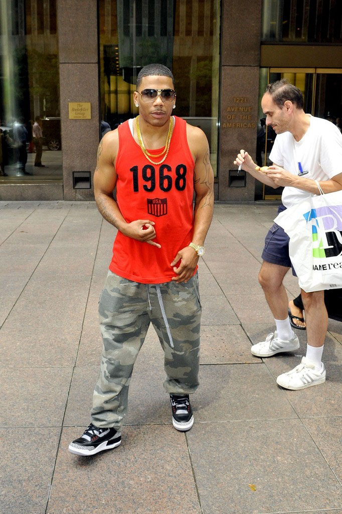 Nelly Wears \