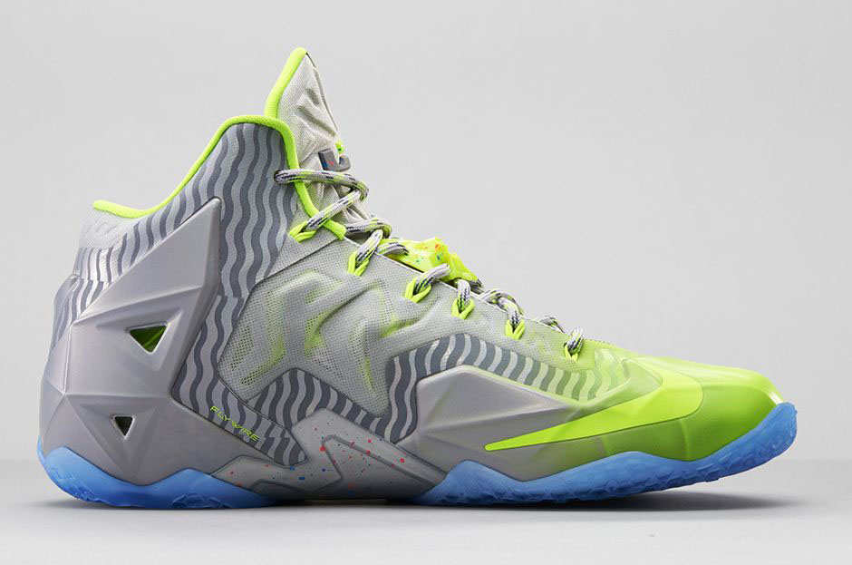 Nike LeBron XI 11 Maison LeBron Volt 683252-074 (3)