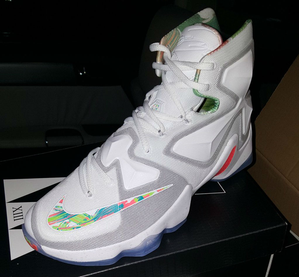 Nike LeBron 13 Wears Pastels for Easter 