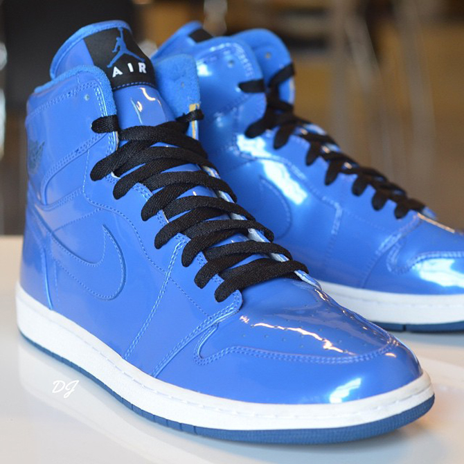 blue jordan 1 shiny