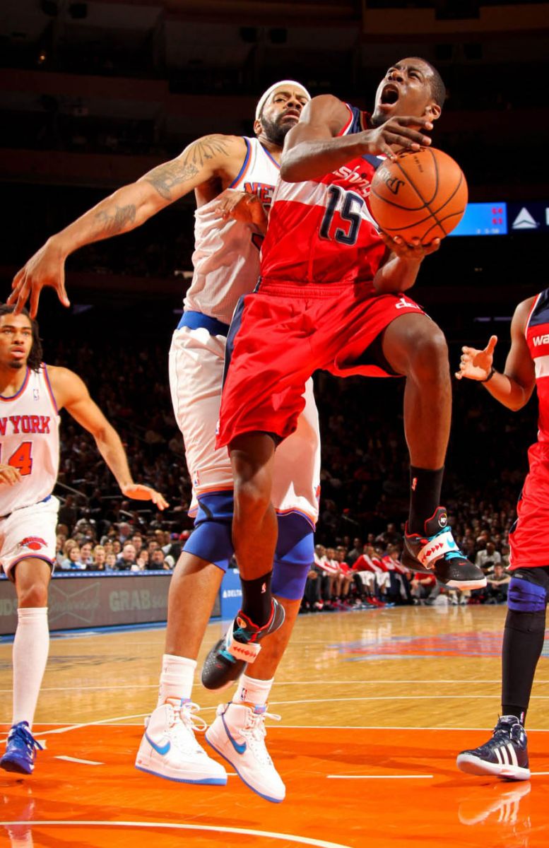 nba players wearing air force 1